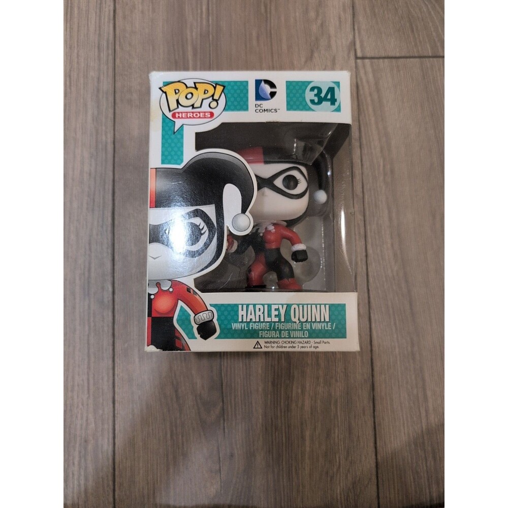 Funko Pop! Vinyl: DC Universe - Harley Quinn #34